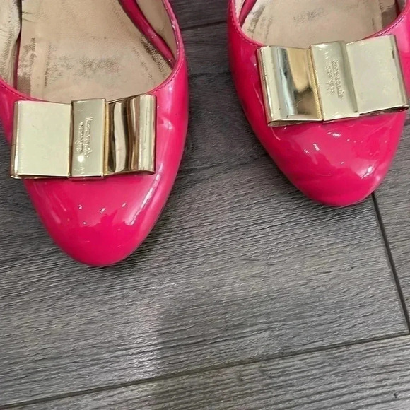 Kate Spade Barbie Pink Leather Block Heels with Golden Bow- US 8- Italy - Picture 4 of 12
